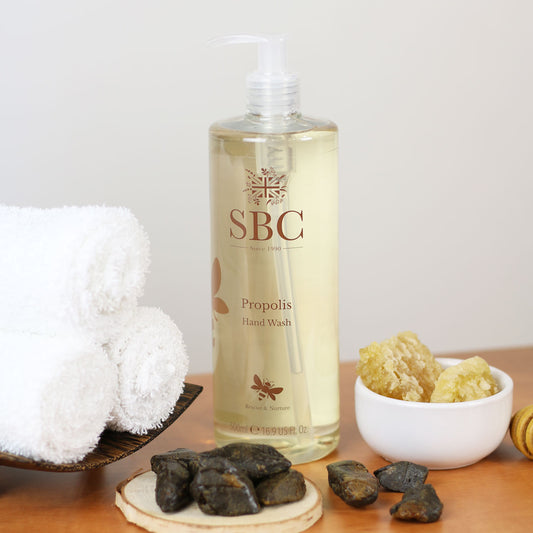 Propolis Hand Wash with honey comb and propolis extract